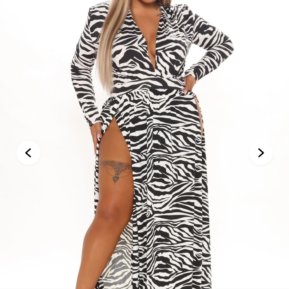 Fashion Nova Zebra Print Maxi Dress